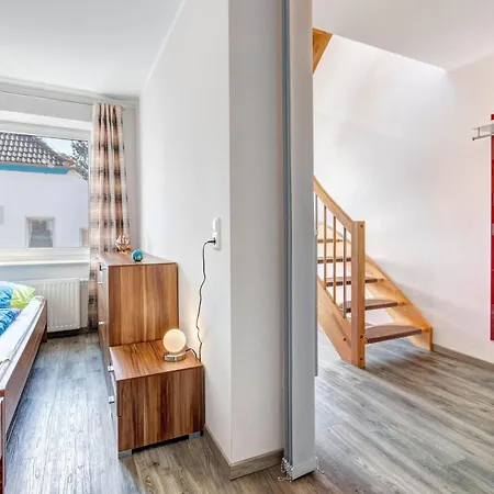 شقة Peenemuende, Seglerhafen_sb_slup 12 15 *